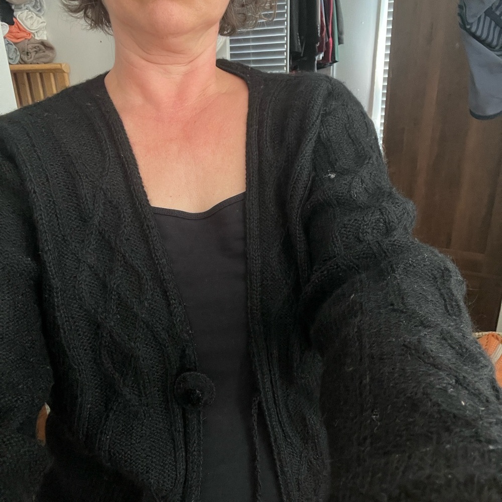 Alpaca Black Cable-Knit Women's Sweater Cardigan - Picture 2 of 4